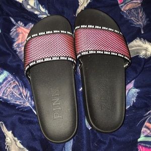 vs pink slides